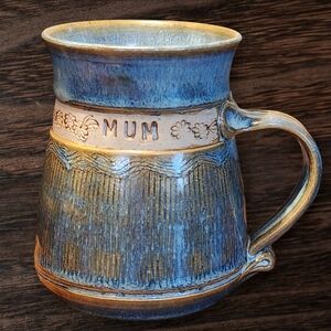 STUDIO ART Pottery "MUM" Coffee / Tea Mug Crystaline Colored Glaze Blue Purple